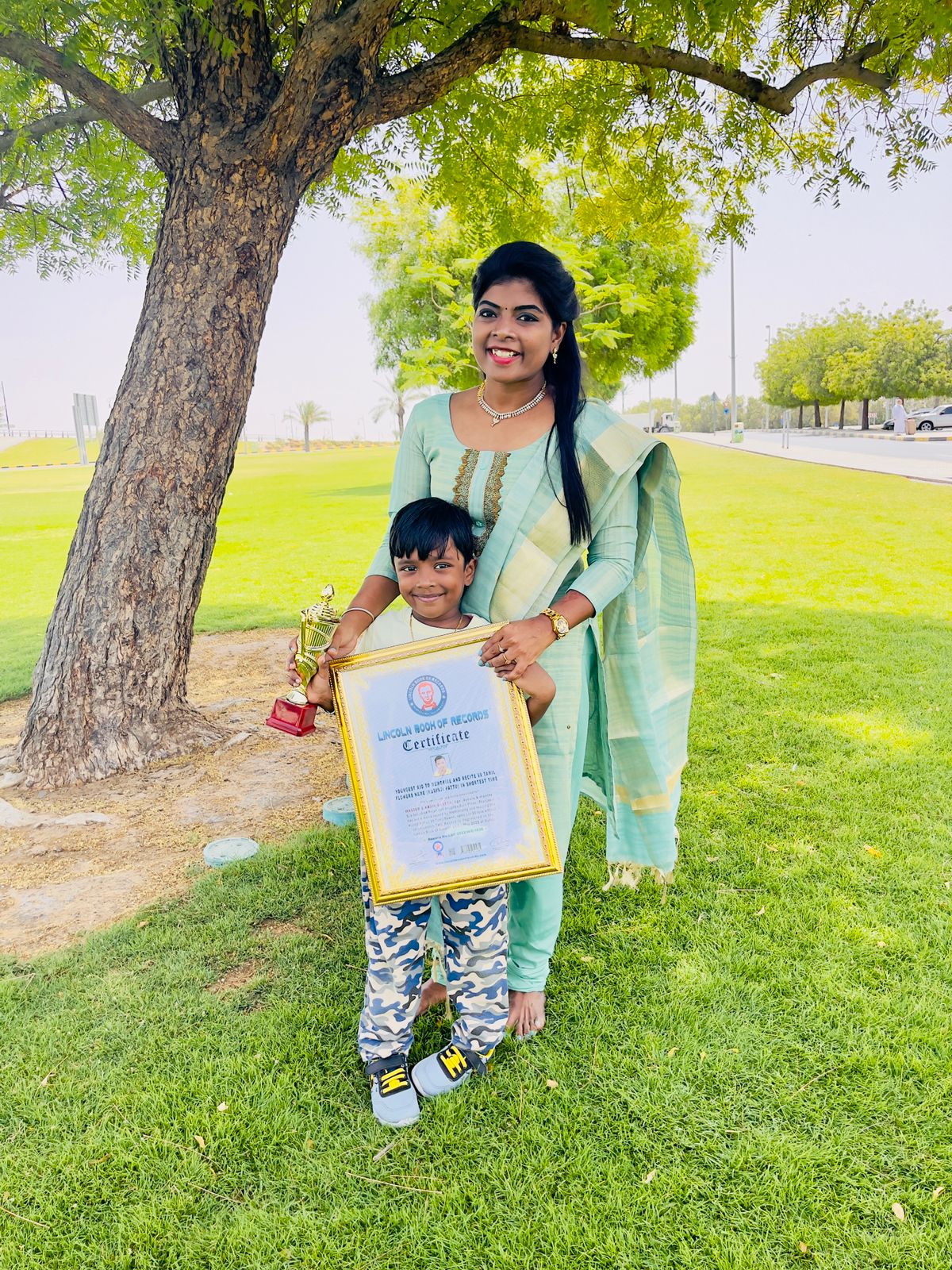 Youngest kid to memorise and recite 99 Tamil  flowers Name (Kurinji Pattu) in shortest time